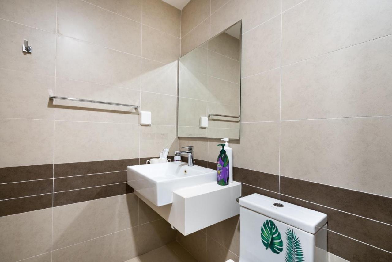 Can Ho Rivergate Quan 4 Ho Chi Minh City Exterior photo